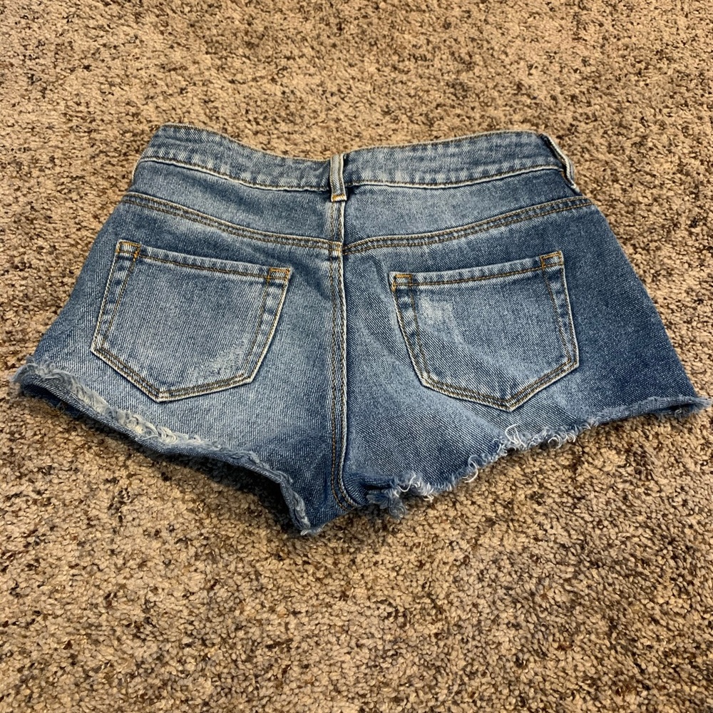 Bullhead Denim Co Denim Jean High Rise Shorts - Picture 8 of 8